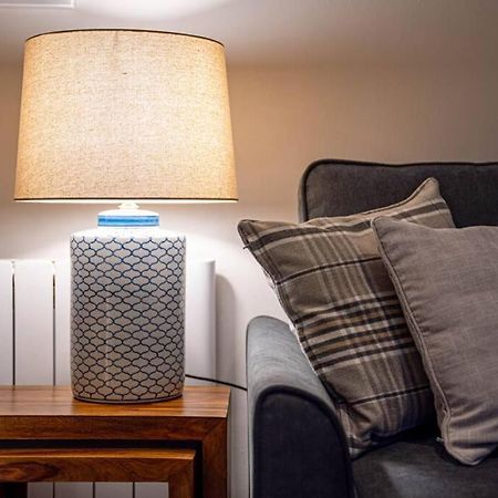 Cozy Newly Renovated Town Centre Apartment Aberfeldy Eksteriør billede